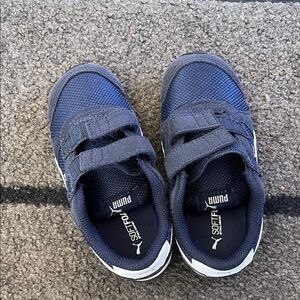 Puma Blue Velcro Sneakers for Active Adventures